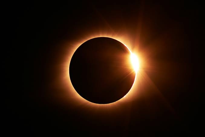 Eclipse solar total del 12 de agosto de 2026, fenómeno astronómico visible en distintas regiones del hemisferio norte