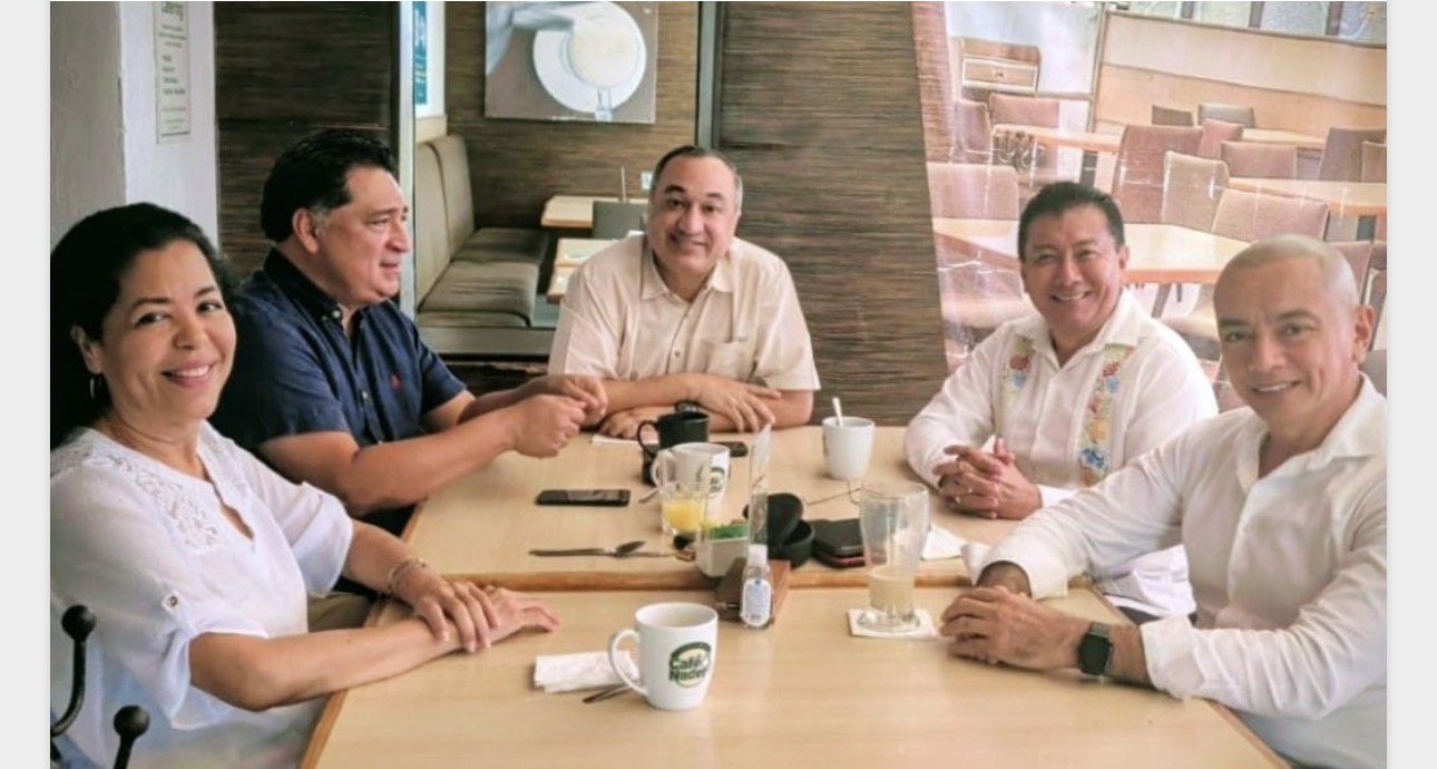 Representantes del PAN, PRI yMovimiento Ciudadano analizan posible alianza en Cancún rumbo a 2027.
